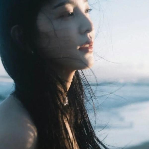 布努埃尔在神龟迷宫中